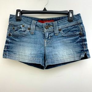 Guess shorts size 25